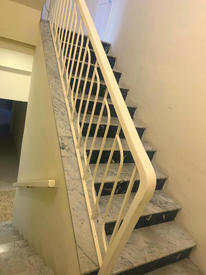 Smart Hostel Birkirkara Exteriör bild