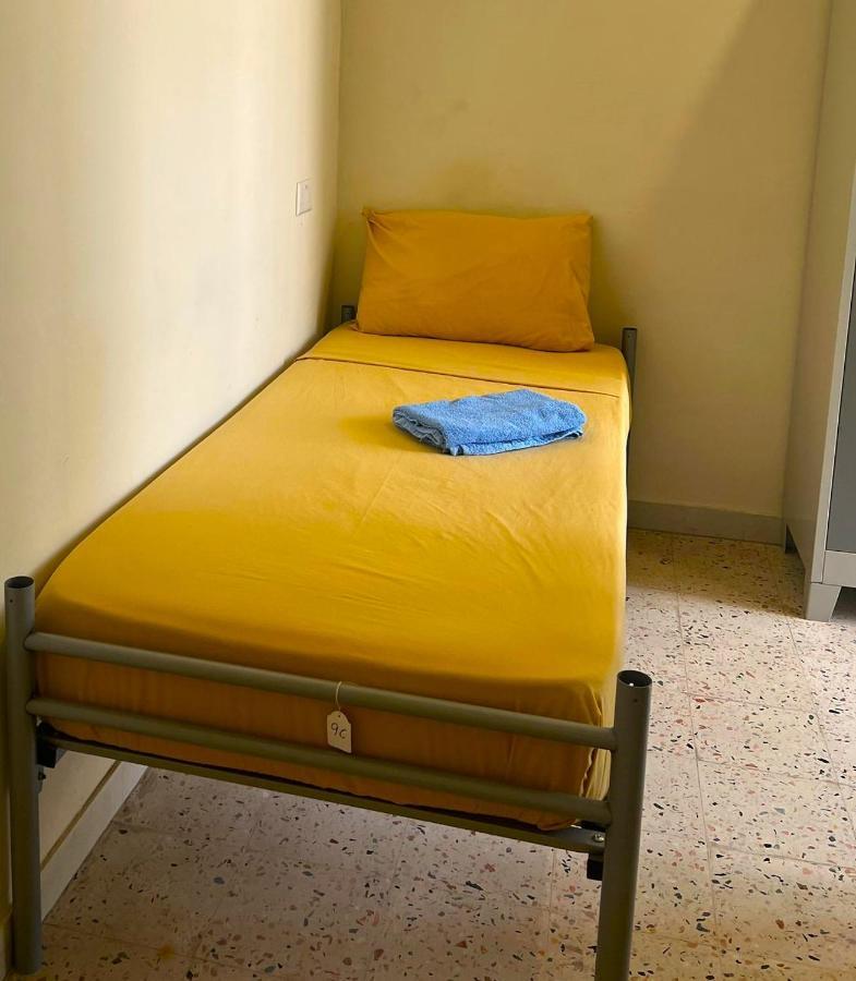Smart Hostel Birkirkara Exteriör bild