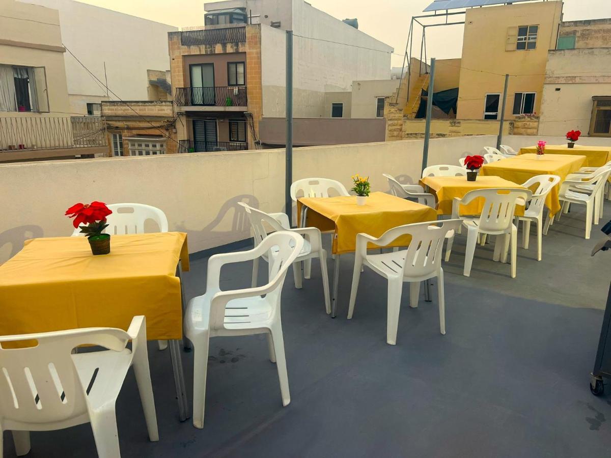Smart Hostel Birkirkara Exteriör bild
